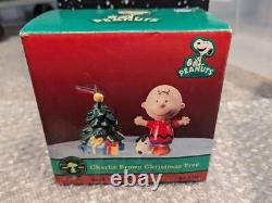 Westland snoopy charlie brown Vintage christmas salt & pepper shakers