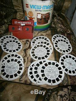 White Red View-Master Sigmund Snoopy Charlie Brown Peanut Emergency Mary Poppins