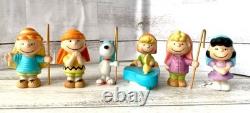 Willitts Peanuts Nativity Snoopy Charlie Brown Ceramic Figures 2-2.4in 1990 Set