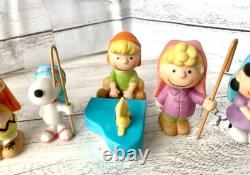 Willitts Peanuts Nativity Snoopy Charlie Brown Ceramic Figures 2-2.4in 1990 Set