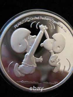 1 Oz. 999 Argent Peanuts Gang Charlie Brown Snoopy Hi Five Football Coin+or