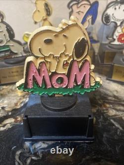 10 Snoopy et ses amis vintage : Linus, Charlie Brown, Woodstock, trophées Aviva