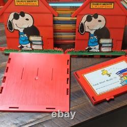 1981 avec la série complète CASE CHARLIE BROWN Cyclopedia Books 1-15 reliés vintage