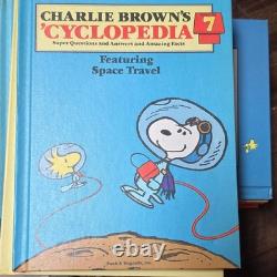 1981 avec la série complète CASE CHARLIE BROWN Cyclopedia Books 1-15 reliés vintage