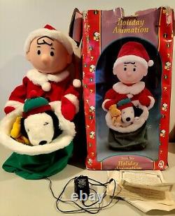 1997 Santas Best Peanuts Charlie Brown Snoopy Noël Animatronic. Fonctionne Très Bien.