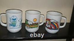 3 Tasses en verre à lait Snoopy Skating Fire King Anchor Hocking & Charlie Brown