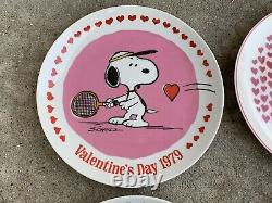 4 Assiettes Snoopy Peanuts Charlie Brown Saint-Valentin Fête des Mères 1974 1975 1978 1979
