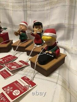 All 5 Hallmark Peanuts Christmas Band Complet Snoopy Charlie Brown Musique Mouvement