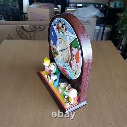 Arachides Snoopy Charlie Brown Quatre Saisons Horloge en Céramique Danbury Mint