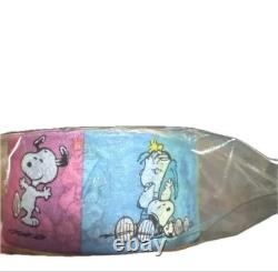 Badge en épingle Peanuts Snoopy Charlie Brown Lucy Linus porte-clés en acrylique ruban de masquage