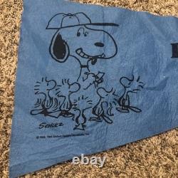 Bannière en feutre Snoopy vintage 1965 Shulz Charlie Brown