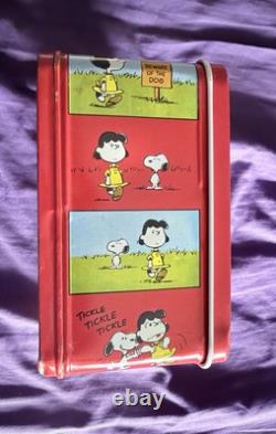 Boîte à lunch vintage Peanuts Charlie Brown Snoopy 1965 métal rouge rare AVEC thermos