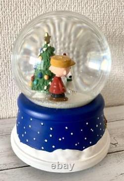 Boîte à musique vintage avec globe de neige Snoopy Charlie Brown Xmas