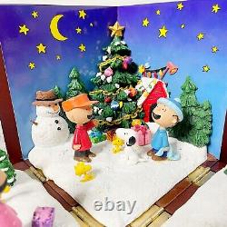 Boîte cadeau panoramique Joyeux Noël Charlie Brown de Danbury Mint, Très Rare.