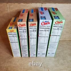 Boîte de Noël CHEX Mix Peanuts 2025 Snoopy Charlie Brown Ensemble de Céréales Neuf