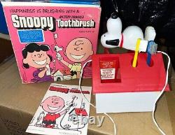 Brosse à dents électrique Snoopy à piles INUTILISÉE COMPLÈTE GÉNIALE