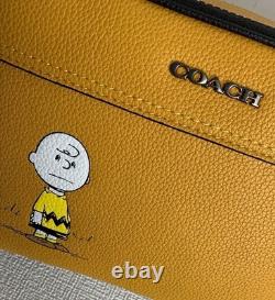 COACH × Peanuts C4026 Sac bandoulière Graham avec Charlie Brown Sac épaule Jaune