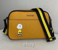 COACH × Peanuts C4026 Sac bandoulière Graham avec Charlie Brown Sac épaule Jaune