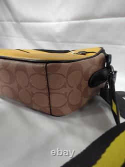 COACH x PEANUTS Snoopy Charlie Brown Sac à épaule Cuir Jaune C4026 Japon