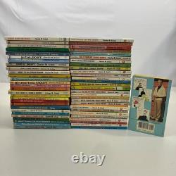 Charles M. Schulz Lot de 57 livres Snoopy Charlie Brown Peanuts Bandes dessinées Vintage MMPB