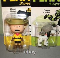 Charlie Brown Lucy Linus Shroeder Sally Snoopy Reaction Super7 Peanuts 3 Funko