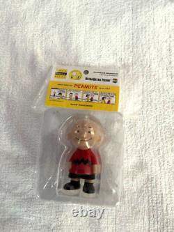 Charlie Brown Variante Lucy & Snoopy Version Vintage Medicom UDF Neuf Scellé