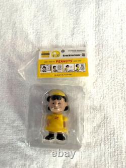 Charlie Brown Variante Lucy & Snoopy Version Vintage Medicom UDF Neuf Scellé