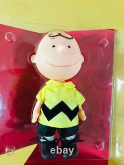 Chose Snoopy Figure Charlie Brown