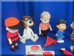 Collection Charlie Brown Snoopy Lucy Linus Peanuts 19+ Articles Livraison Gratuite