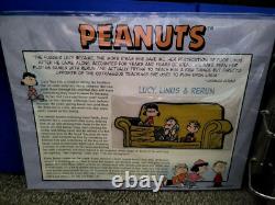 Collection de 35 écussons vintage Peanuts Willabee & Ward COMPLÈTE dans un classeur