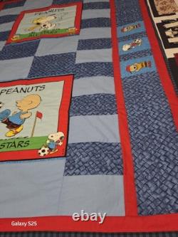Couverture faite à la main sur mesure de Charlie Brown et Snoopy