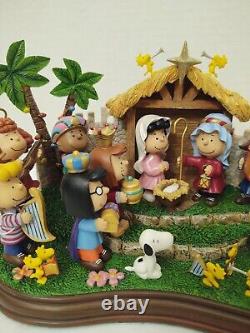 Danbury Mint 2007 La Nativité de Noël de Snoopy Charlie Brown Comme Montré