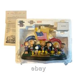 Danbury Mint Charlie Brown Snoopy Peanuts Noël Yankee Doodle Dandy B321