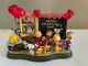 Danbury Mint Peanuts Be My Valentine Lighted Sculpture Snoopy Charlie Brown