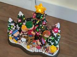 Danbury Mint Peanuts Charlie Brown Le Temps De Noël Est Arrivé! Sculpture Allumée