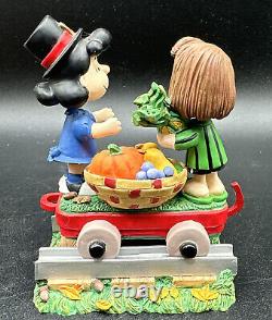 Danbury Mint Peanuts Gang 5pc Thanksgiving Train Snoopy Charlie Brown Mint 5r
