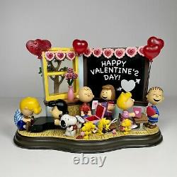 Danbury Mint Peanuts Mes Valentine! Lumière De La Saint Valentin Sculpture Lire