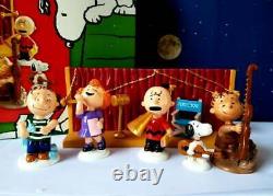 Dept 56 Arachides Peanuts Se Lecture Pour Christmas! Charlie Brown, Snoopy