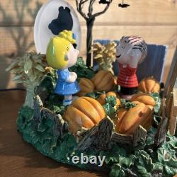 Dept 56 La Grande Citrouille Charlie Brown ! Figurine Halloween Peanuts Vidéo Lumineuse