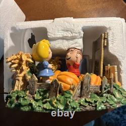 Dept 56 La Grande Citrouille Charlie Brown ! Figurine Halloween Peanuts Vidéo Lumineuse