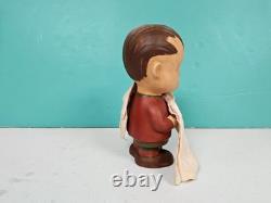 ENSEMBLE DE FIGURES EN CÉRAMIQUE PEANUTS DES ANNÉES 1960 Linus, LUCY, Sally, SNOOPY, Charlie Brown