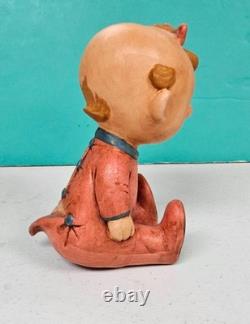 ENSEMBLE DE FIGURES EN CÉRAMIQUE PEANUTS DES ANNÉES 1960 Linus, LUCY, Sally, SNOOPY, Charlie Brown