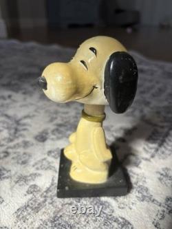 Ensemble COMPLET de bobbleheads Peanuts des années 1960 ? Bande dessinée de Charlie Brown Snoopy, Lucy
