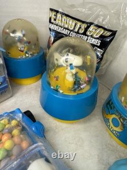 Ensemble Vintage de 17 Figurines Distributeurs de Bonbons Snoopy, Montres, Crayons RARES