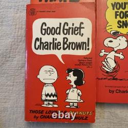 Ensemble de 23 livres de poche vintage Peanuts Charlie Brown Snoopy