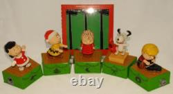 Ensemble de 8 Snoopy Charlie Brown pour la fête de Noël Hallmark Peanuts NOUVEAU