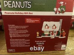 Ensemble de cadeaux de vacances Maison Charlie Brown Peanuts Village de Noël Department 56