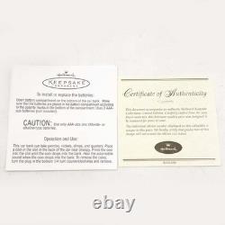 Ensemble de figurines Hallmark Peanuts Gallery « By The Book » Snoopy et Charlie Brown, neuf