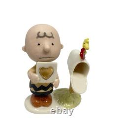 Ensemble de figurines Lenox Peanuts pour la Saint-Valentin de 5 Charlie Brown Snoopy Sally Lucy