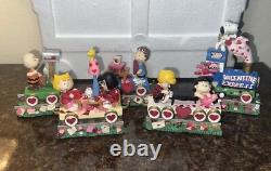 Ensemble de train Valentine Express de 5 Snoopy et Charlie Brown de Danbury Mint Peanuts LIRE
